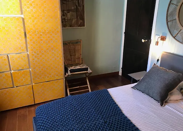 Δωμάτια σε οικογενειακή κατοικία La Chambre De Toutou