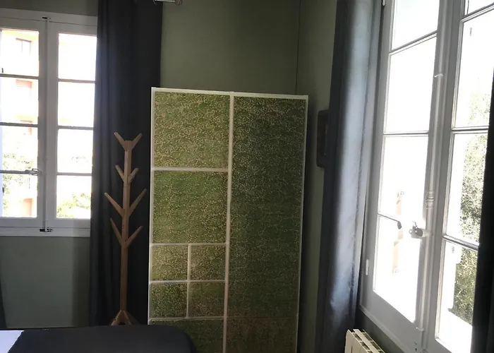 Δωμάτια σε οικογενειακή κατοικία La Chambre De Toutou *